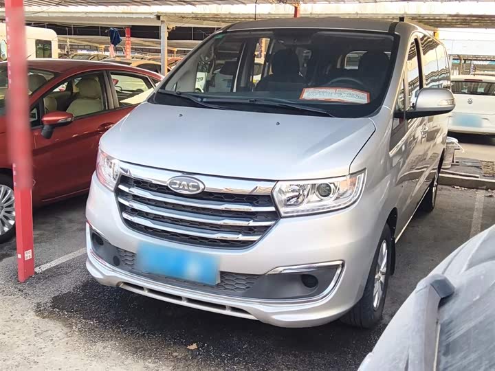 Фото 1 - JAC Refine M3