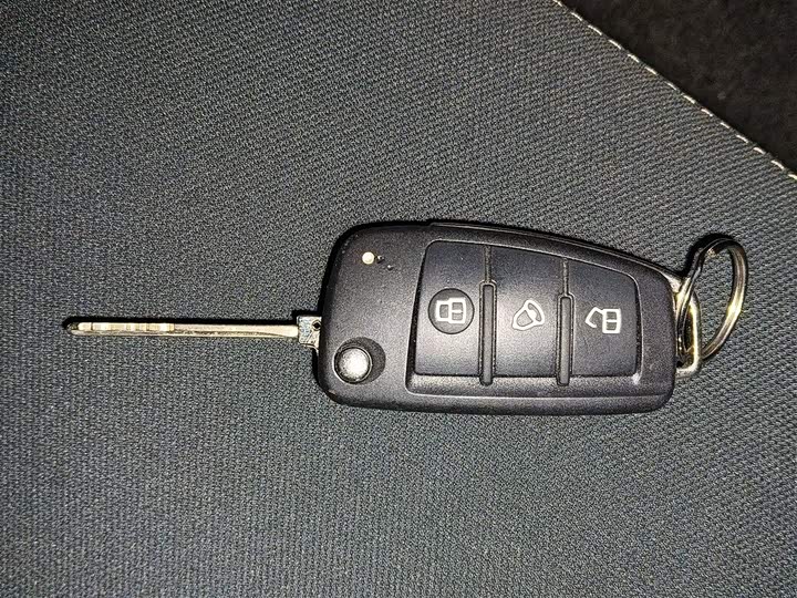 Фото 9 - JAC Refine M3