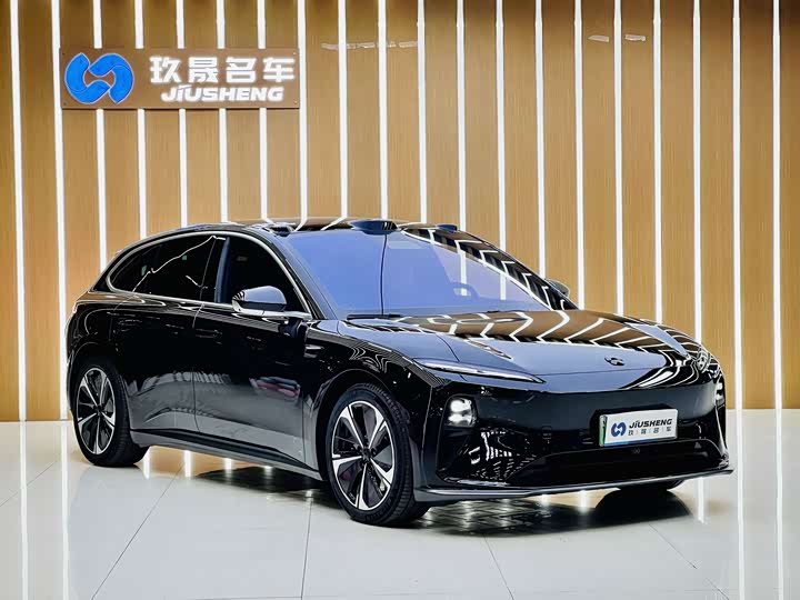 Фото 3 - Nio ET5T