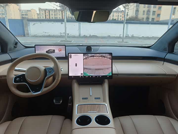 Фото 6 - Luxeed R7