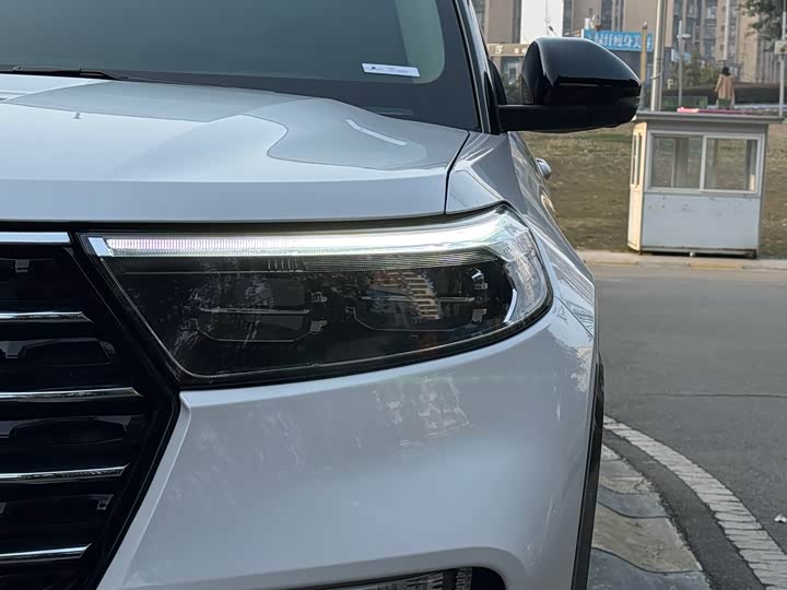 Фото 3 - Ford Explorer