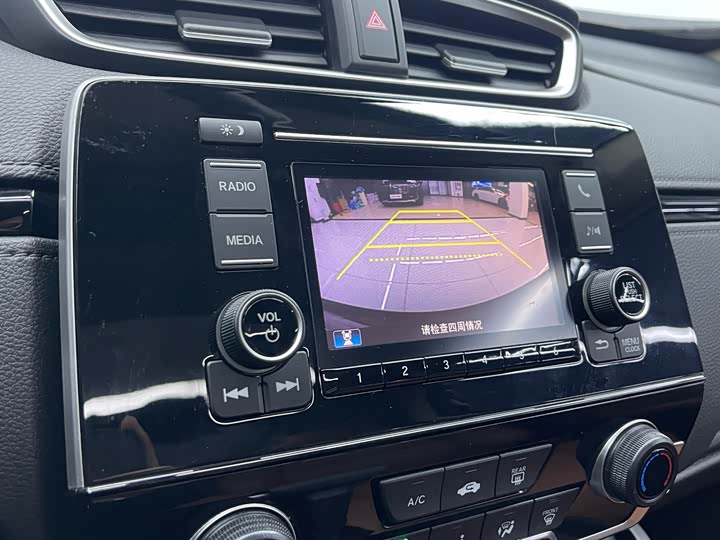 Фото 9 - Honda CR-V