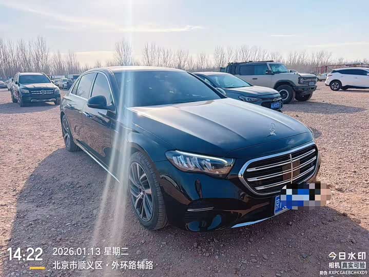 Фото 2 - Mercedes-Benz E-Class