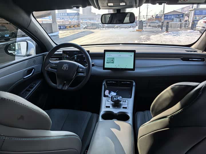 Фото 6 - BYD Qin Plus