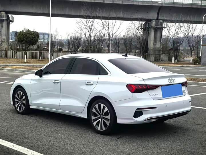 Фото 8 - Audi A3