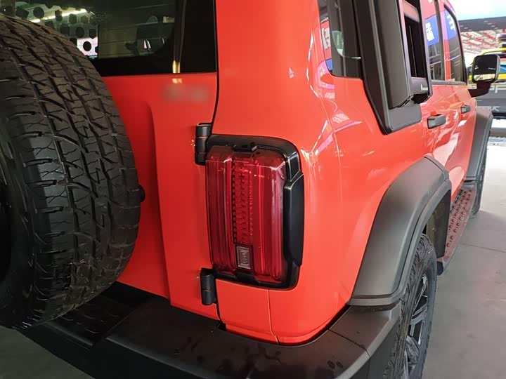 Фото 8 - Tank 300