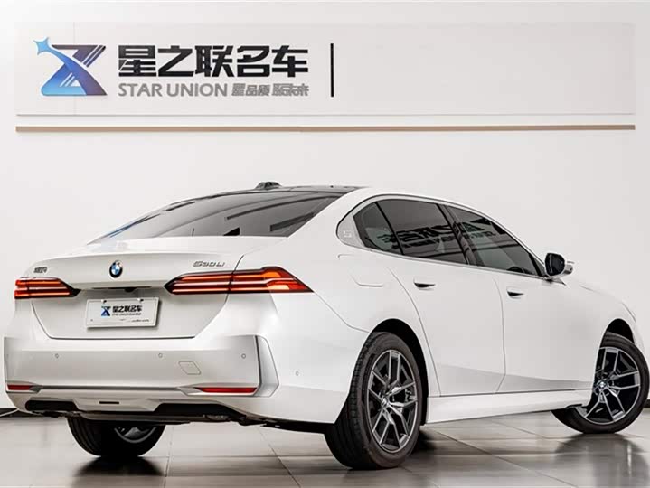 Фото 7 - BMW 5 Series