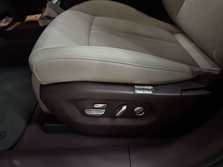 Фото 6 - Xiaomi YU7