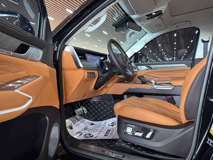 Фото 4 - Tank 500