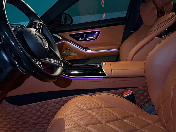 Фото 5 - Mercedes-Benz Maybach S-Class