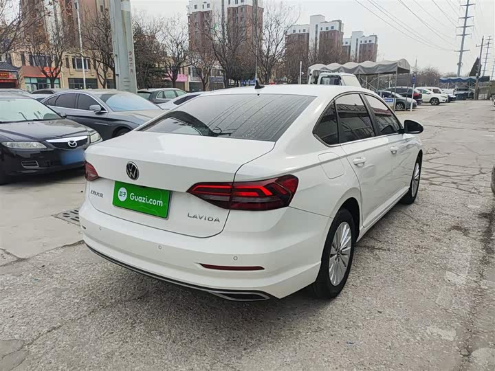 Фото 7 - Volkswagen Lavida