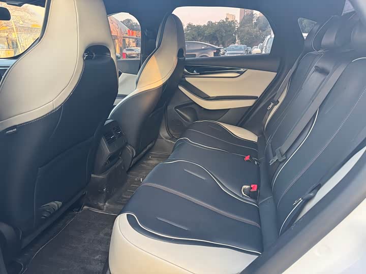 Фото 7 - BYD Qin Plus