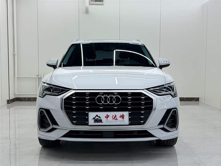 Фото 3 - Audi Q3