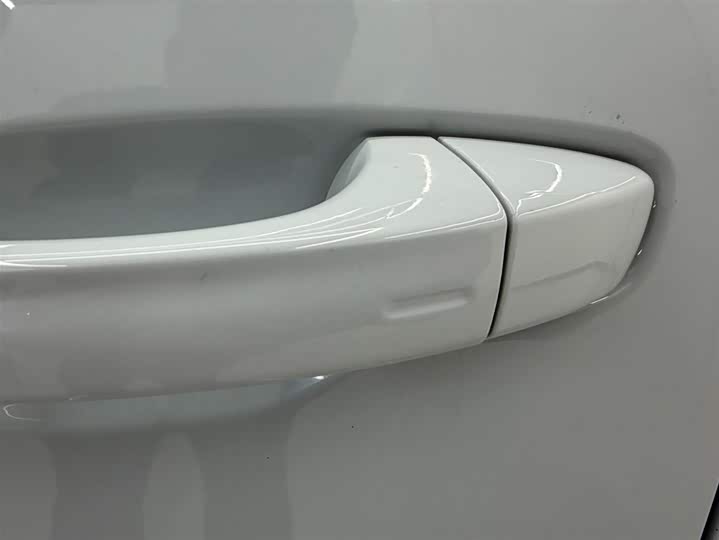 Фото 8 - Audi Q3