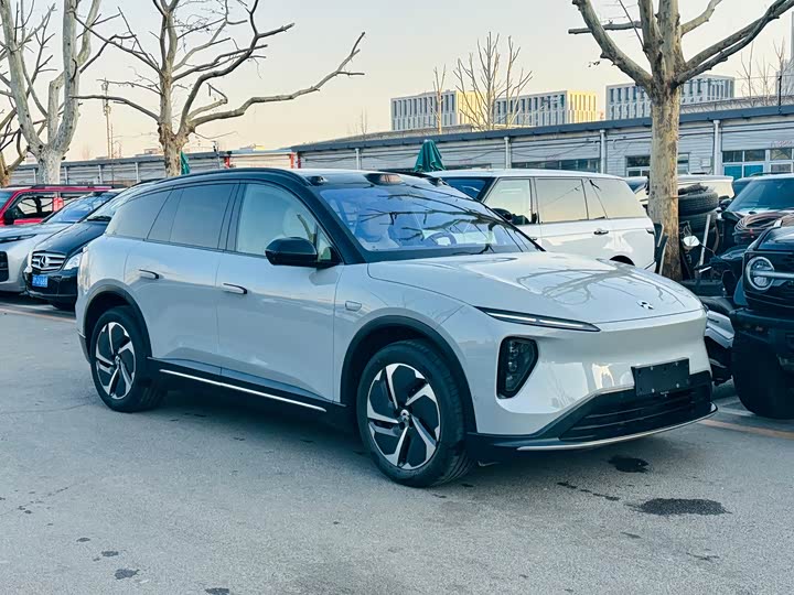 Фото 3 - Nio ES6