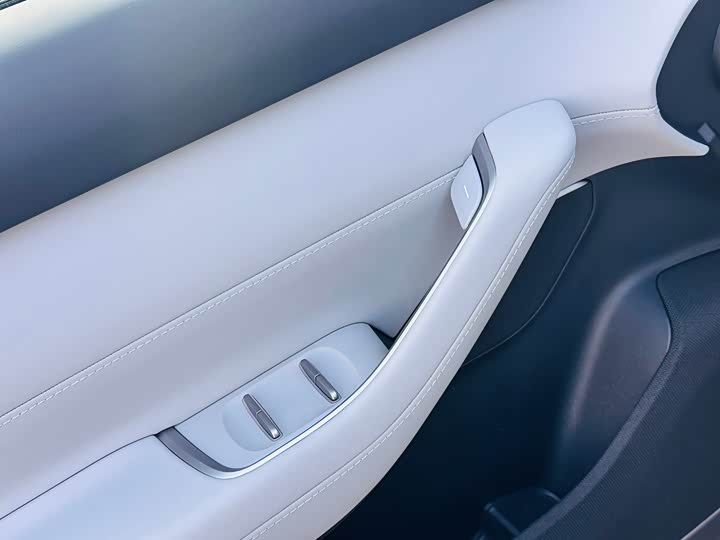 Фото 9 - Nio ES6