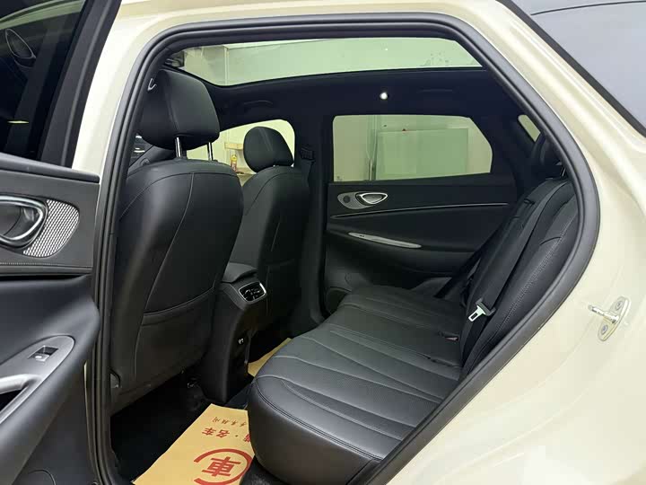 Фото 6 - BYD Sea Lion 06 Hybrid/EV