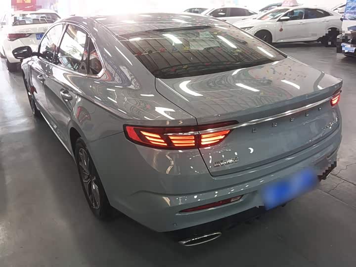 Фото 5 - Geely Preface