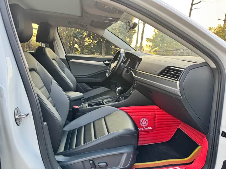 Фото 5 - Volkswagen Sagitar L