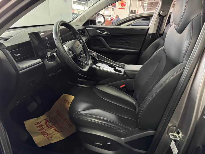 Фото 3 - Roewe RX5 Hybrid