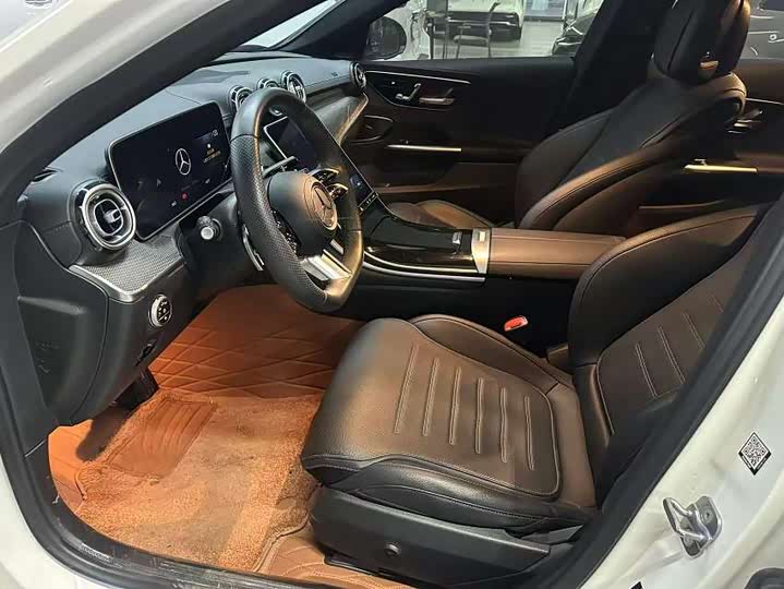 Фото 2 - Mercedes-Benz C-Class