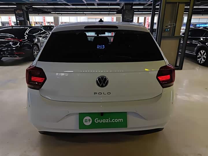 Фото 6 - Volkswagen Polo