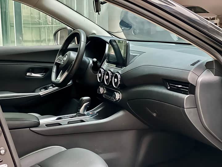 Фото 6 - Nissan Sylphy