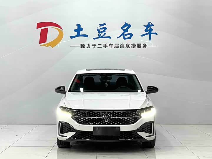 Фото 2 - Volkswagen Lavida