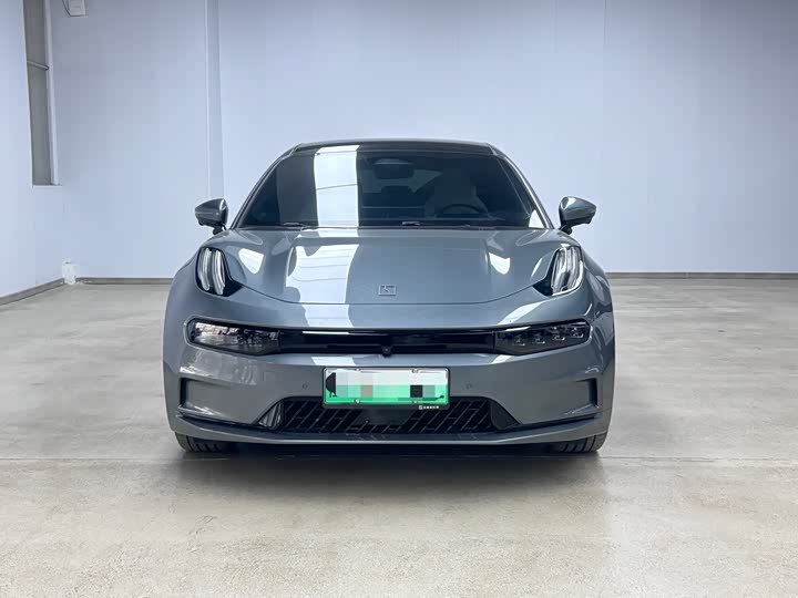 Фото 2 - Zeekr 001