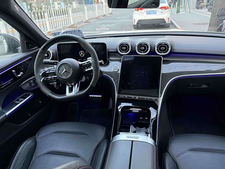 Фото 8 - Mercedes-Benz C-Class AMG