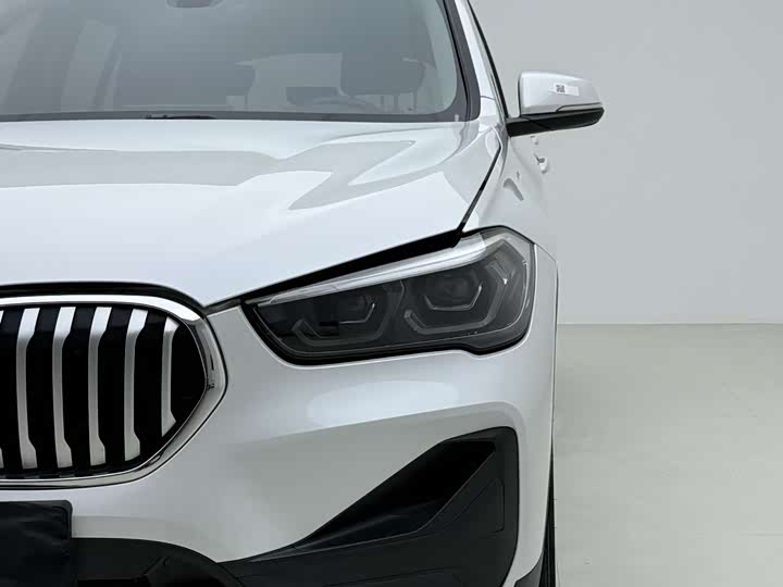 Фото 4 - BMW X1