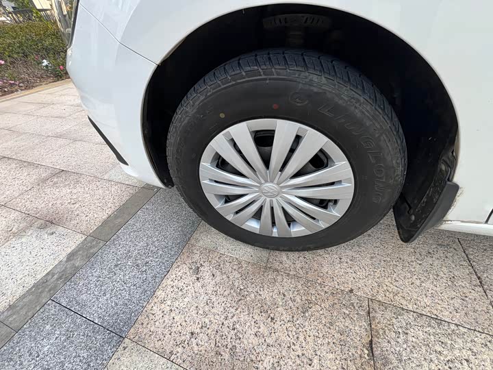 Фото 7 - Volkswagen Santana