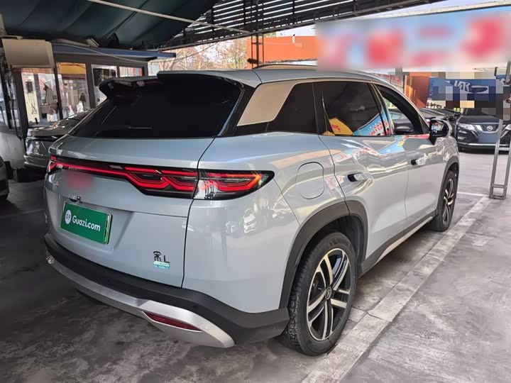 Фото 7 - BYD Song L DM-i Hybrid