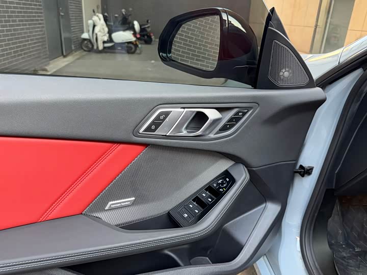 Фото 6 - BMW 2 Series