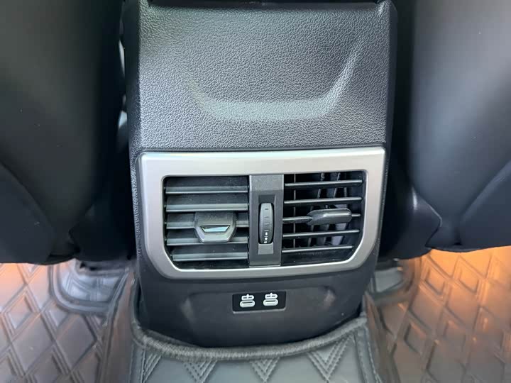 Фото 7 - BMW 2 Series