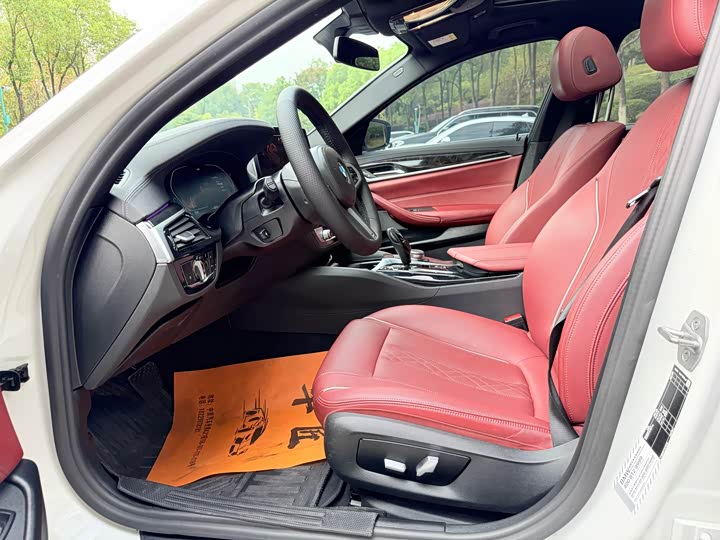 Фото 6 - BMW 5 Series