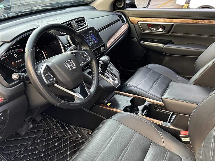 Фото 8 - Honda CR-V