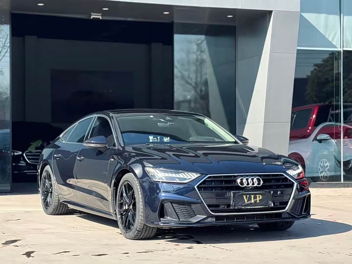 Фото 3 - Audi A7
