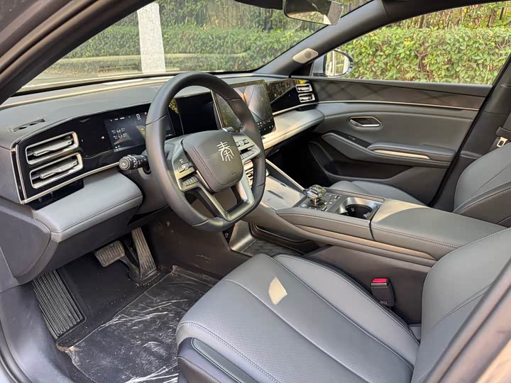 Фото 6 - BYD Qin L