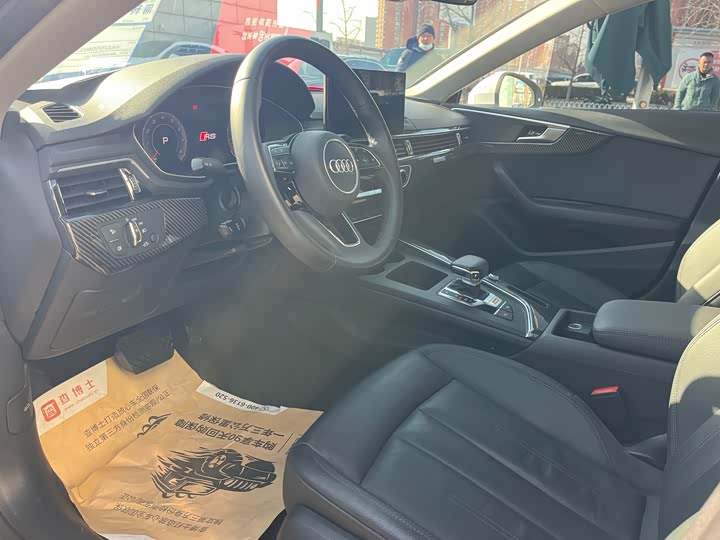 Фото 4 - Audi A5