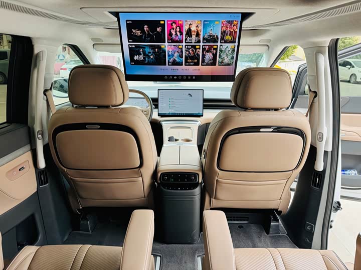 Фото 7 - XPeng X9