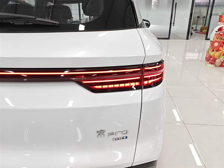 Фото 8 - BYD Song Pro Hybrid