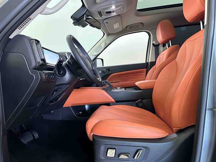 Фото 8 - Haval H9