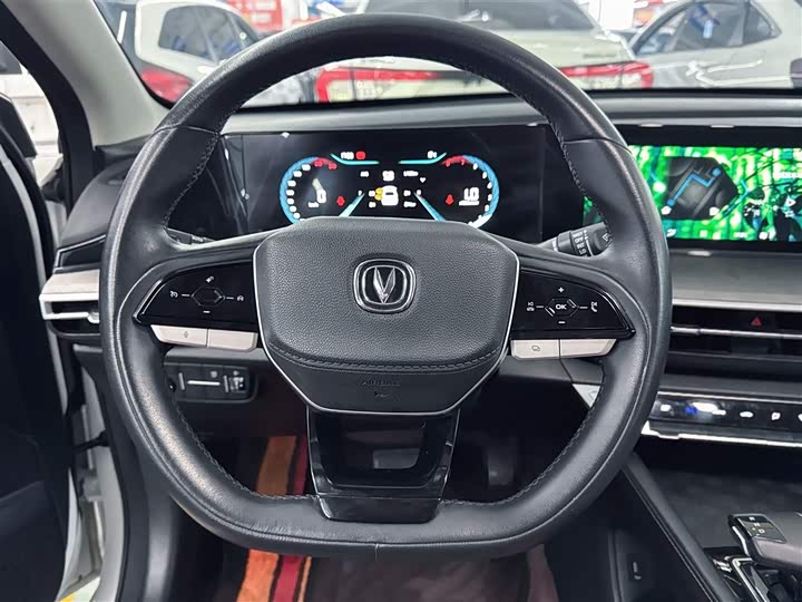 Фото 5 - Changan Eado Plus