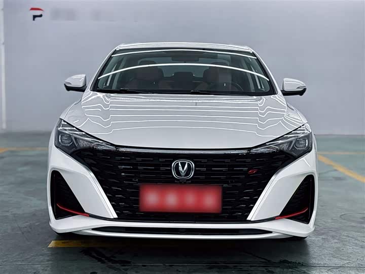 Фото 8 - Changan Eado Plus