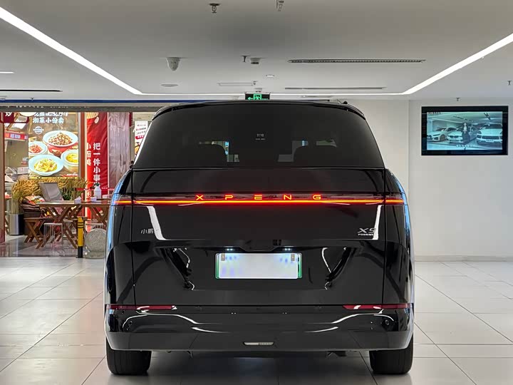 Фото 6 - XPeng X9
