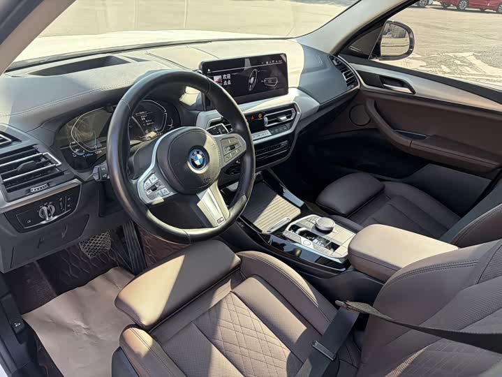 Фото 6 - BMW iX3
