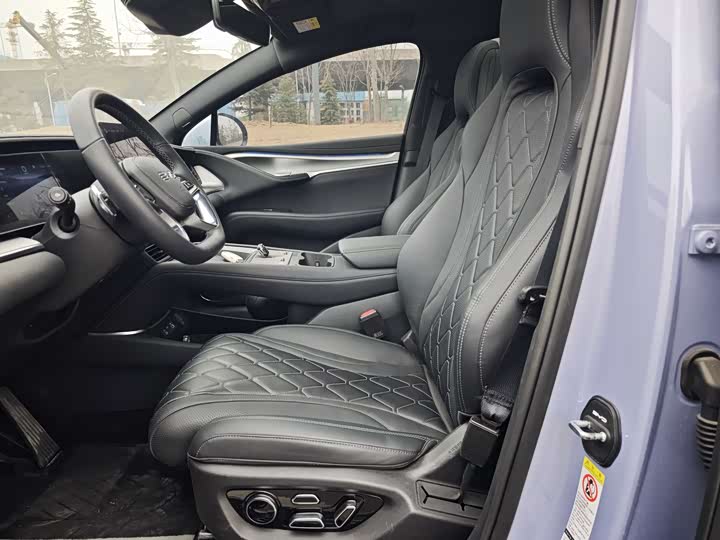 Фото 4 - BYD Sea Lion 07 EV