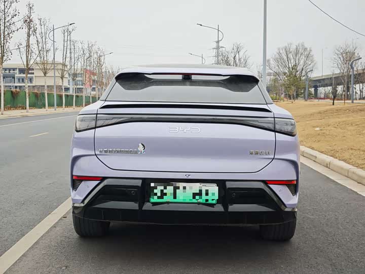 Фото 8 - BYD Sea Lion 07 EV