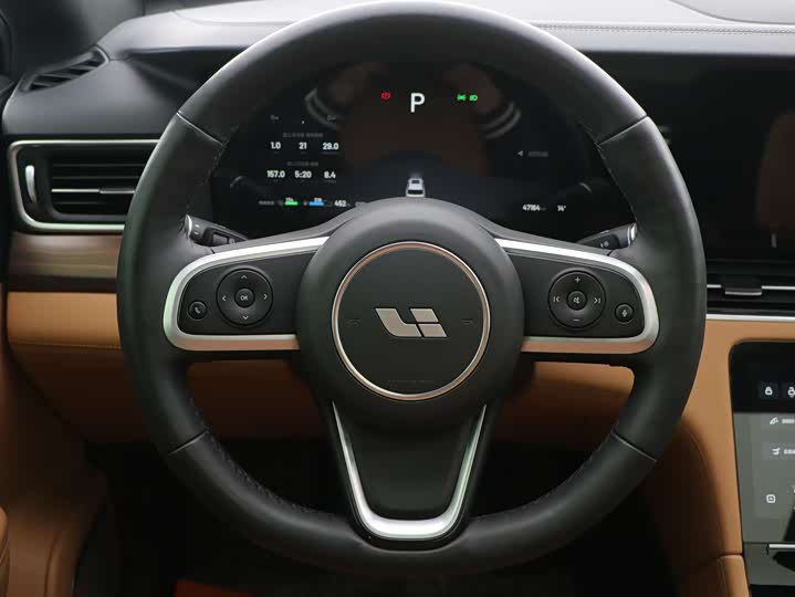 Фото 8 - LiXiang One